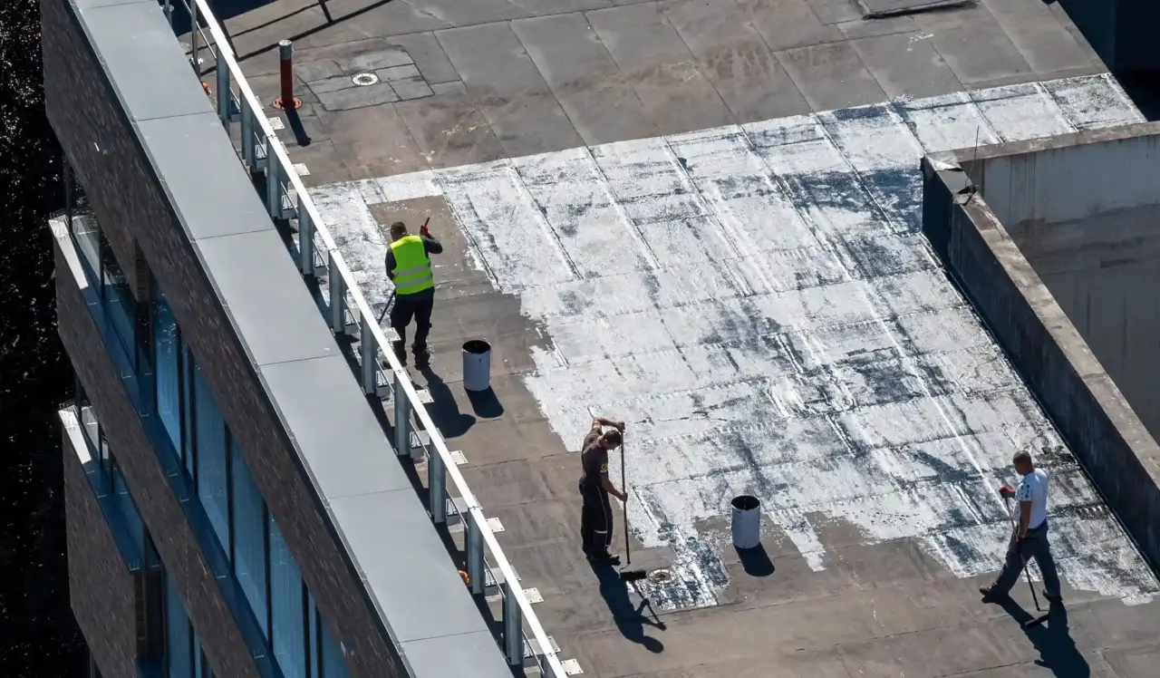 flat-roof-maintenance